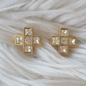 Elegant Swarovski Gold Toned Stud Earrings- Great Condition